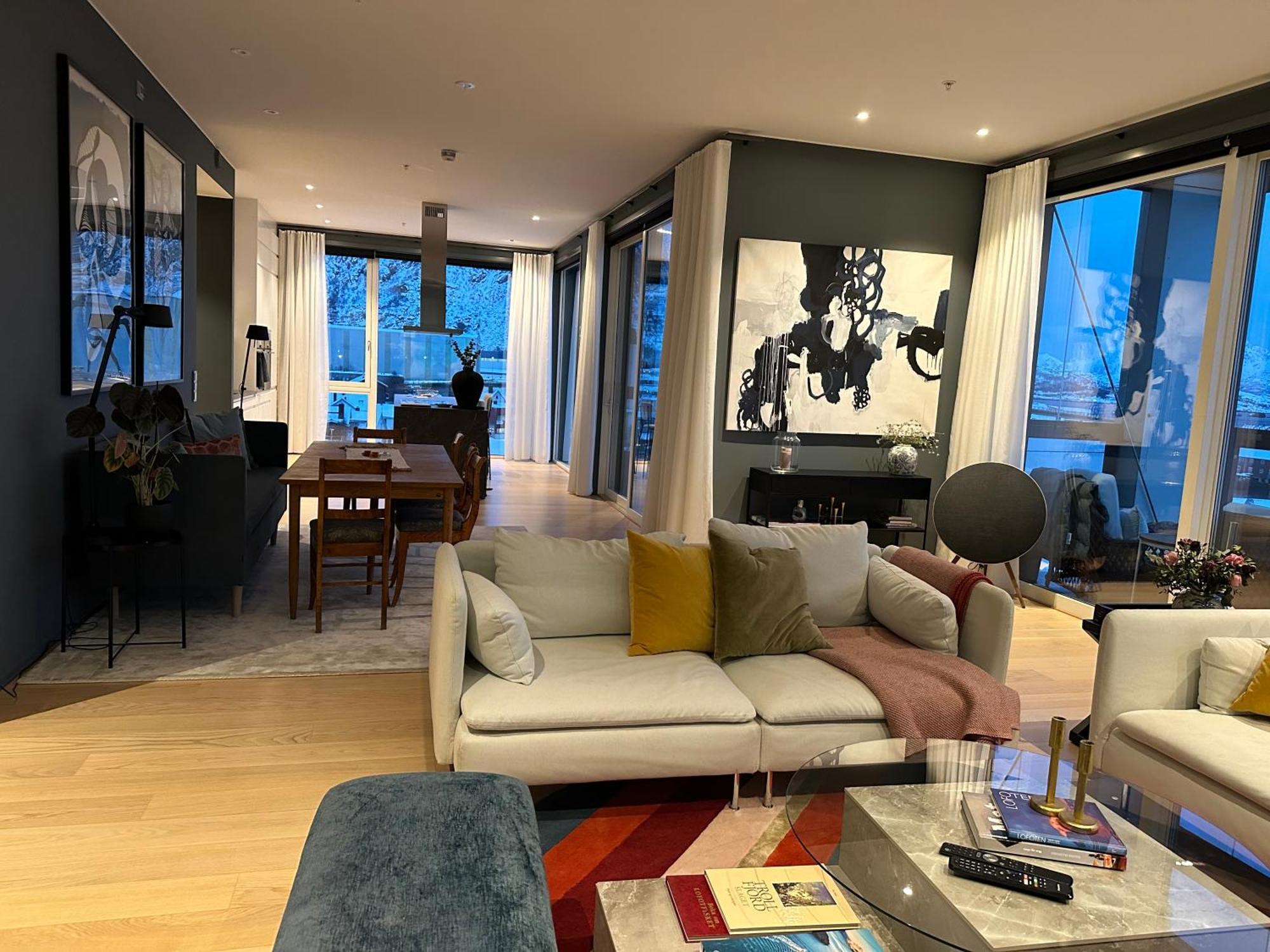 Jaw Dropping New Penthouse In *